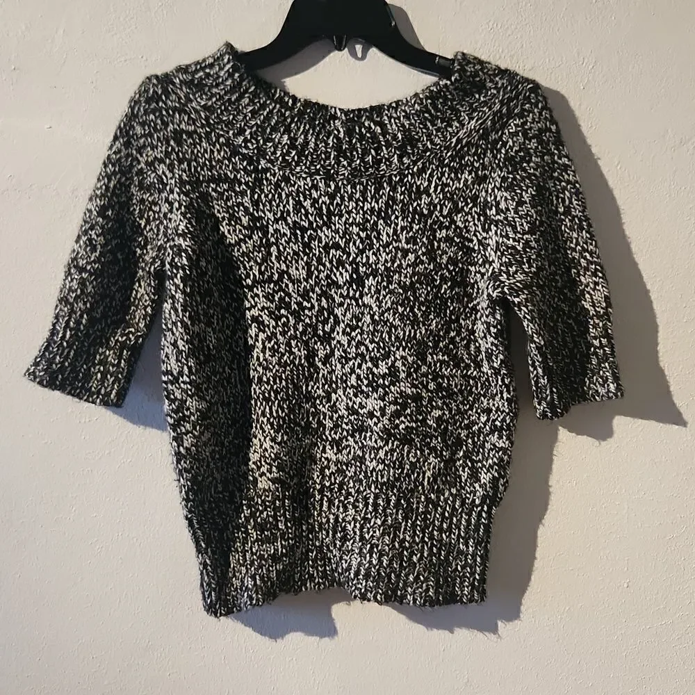Worthington size medium short sleeve sweater